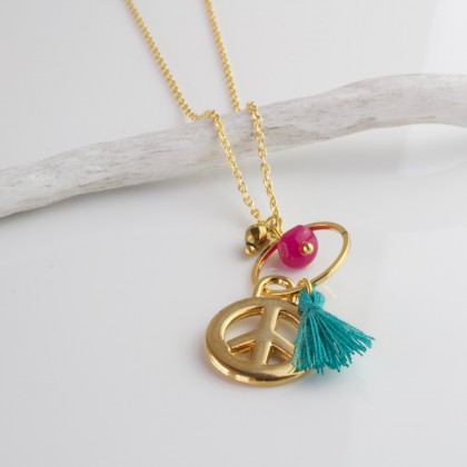 Collar Peace and Love